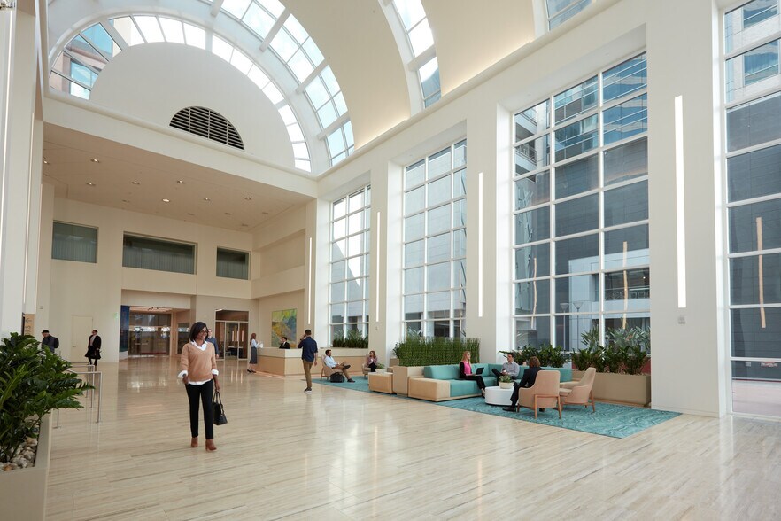 More Photos Of 501 W Broadway, San Diego Office For Lease