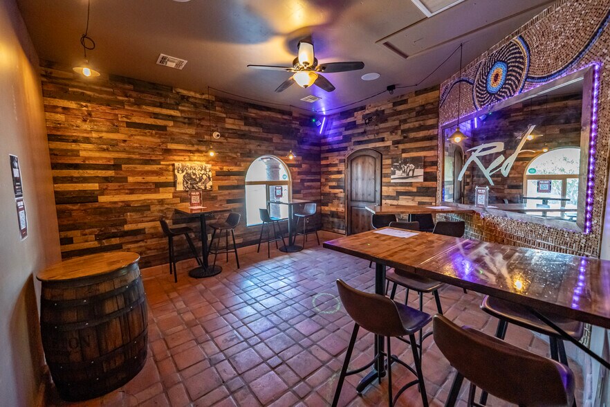 More Photos Of 3015 Hualapai Mountain Rd, Kingman Office For Sale