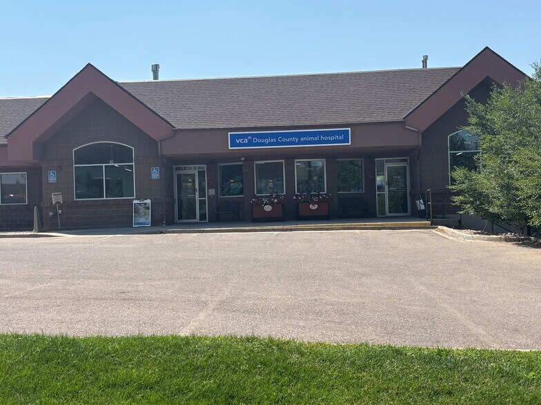 More Photos Of 515 Jerry St, Castle Rock Office For Sale