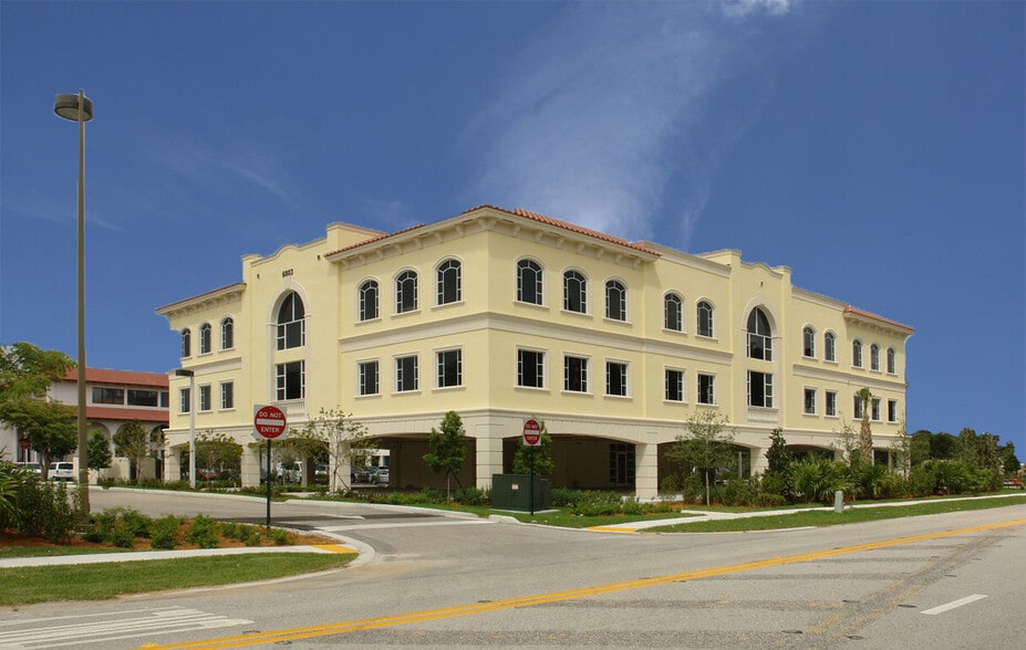 Primary Photo Of 6803 Lake Worth Rd, Greenacres Office Residential For Lease
