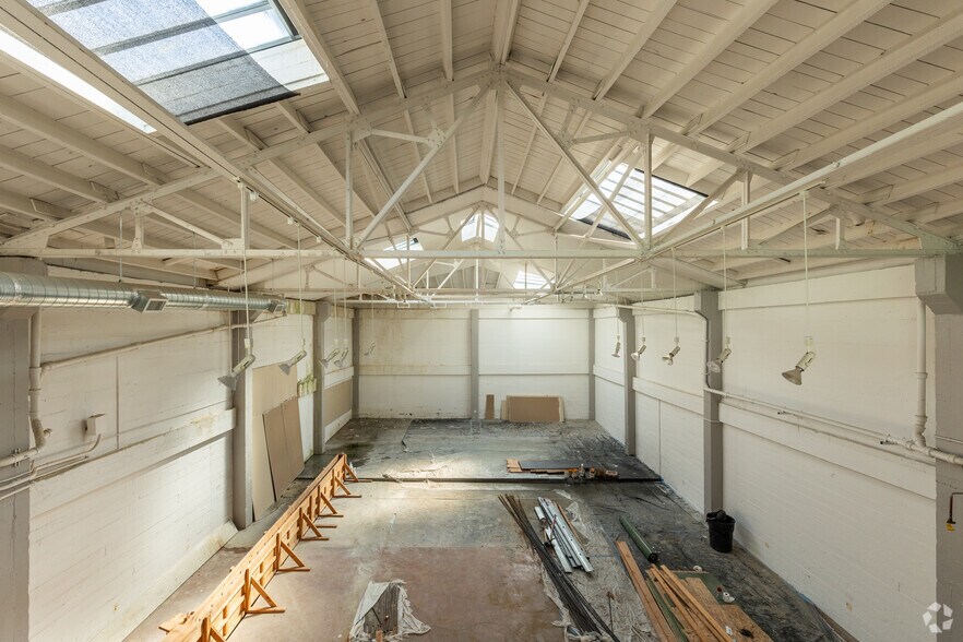 More Photos Of 893 Folsom St, San Francisco Loft Creative Space For Lease