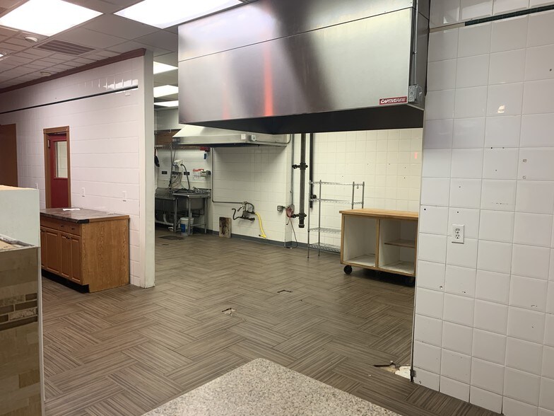 More Photos Of 713 Riverview Dr, Brielle Unknown For Lease