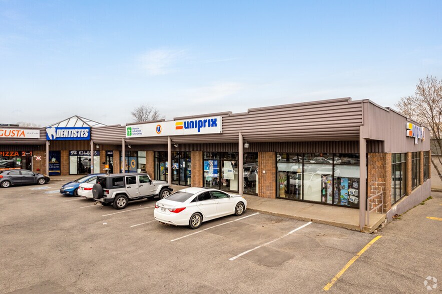 More Photos Of 4886 Boul Saint-Charles, Montréal General Retail For Lease