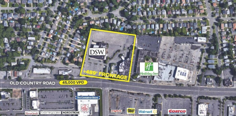 More Photos Of 357 Old Country Rd, Carle Place Freestanding For Lease