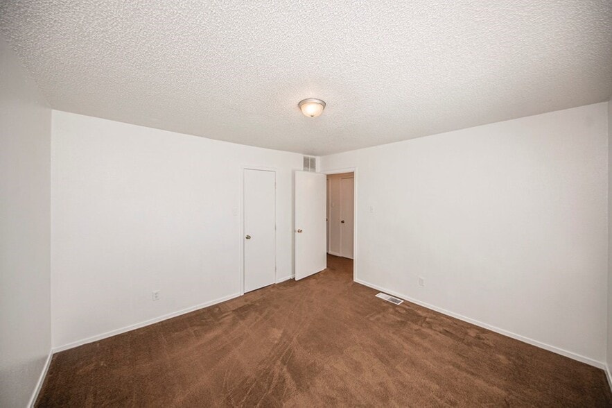 More Photos Of 1449 John Ben Shepperd Pky, Odessa Apartments For Sale