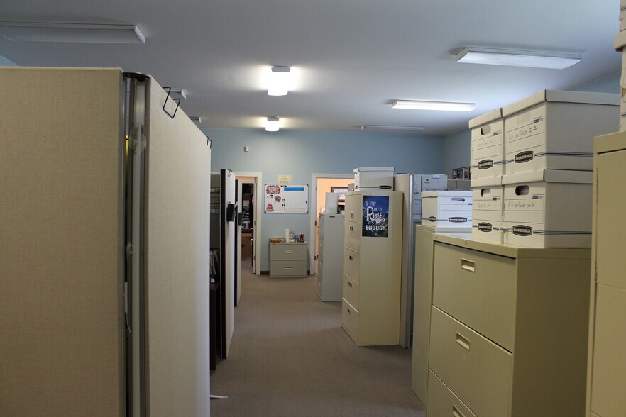More Photos Of 37 W Fairmont Ave, Savannah Office For Lease