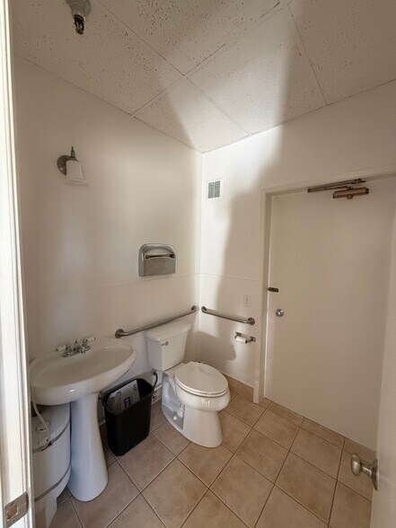 More Photos Of 980 Magnolia Ave, Larkspur Medical For Lease