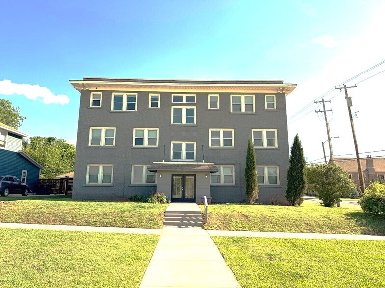 Primary Photo Of 200 NE 14th St, Oklahoma City Apartments For Sale