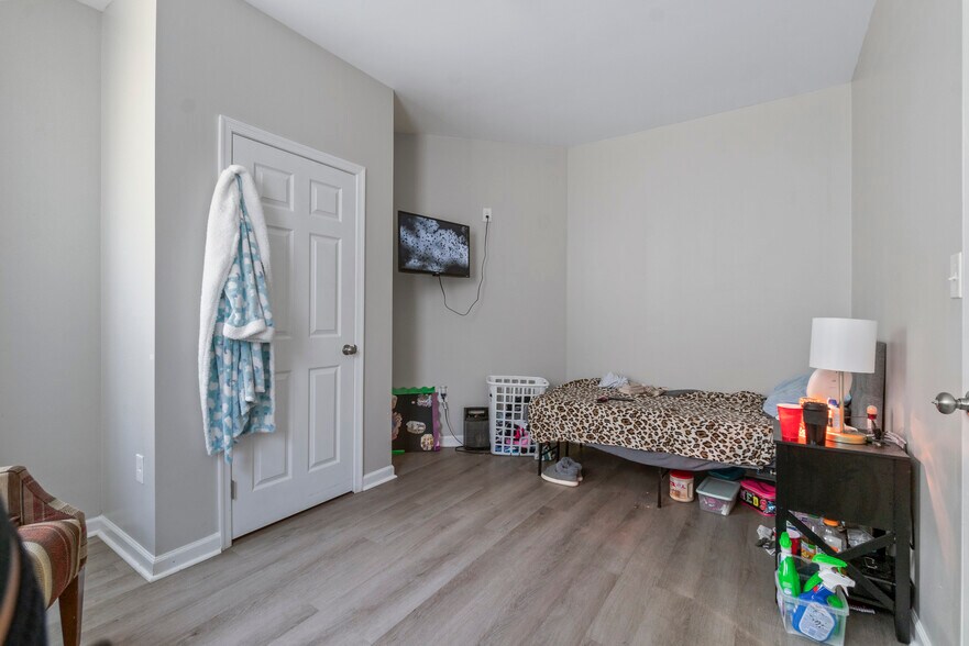 More Photos Of 3211 Batavia Ave, Baltimore Healthcare For Sale