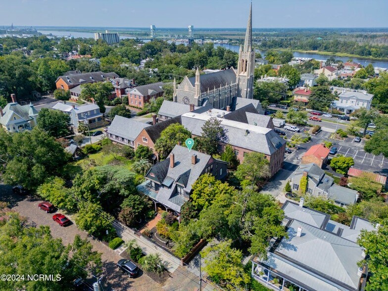 More Photos Of 118 S 4th St, Wilmington Hospitality For Sale