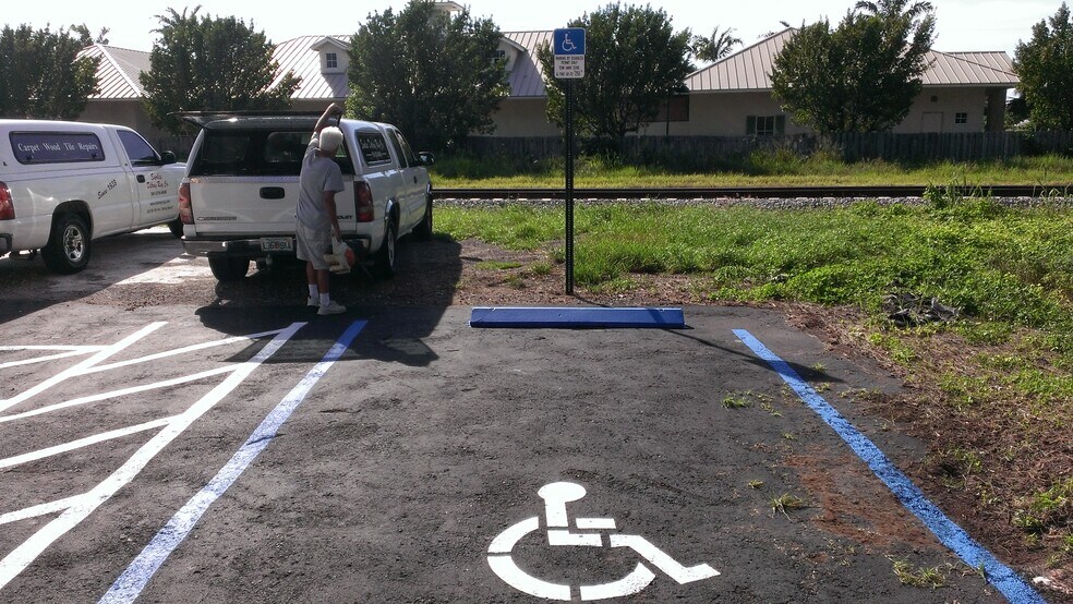 More Photos Of 522 NE 5th Ave, Delray Beach Office For Sale