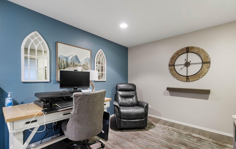 More Photos Of 143 E Merritt St, Prescott Medical For Sale