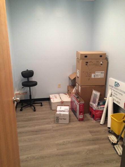 More Photos Of 314 Goff Mountain Rd, Charleston Office For Lease