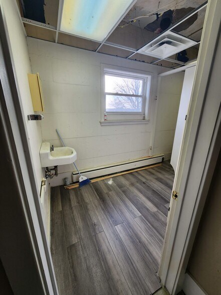 More Photos Of 315-329 E 2nd St, Boyertown Flex For Sale