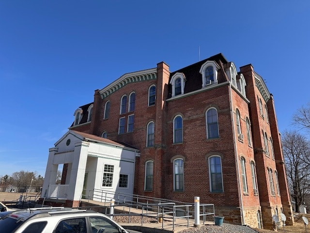 More Photos Of 223 N 4th St, Black River Falls Apartments For Sale