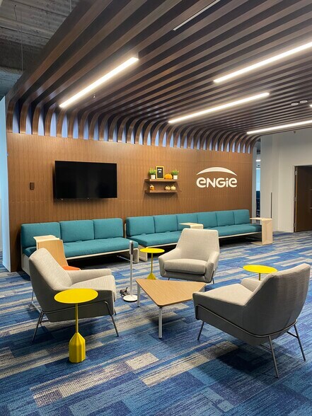 More Photos Of 428 Minnesota St, Saint Paul Office For Lease