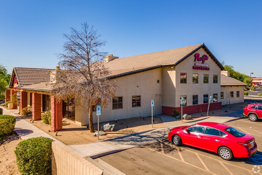 More Photos Of 7942-8290 W Bell Rd, Glendale Unknown For Lease