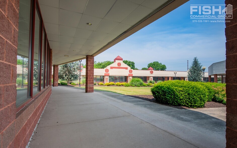 More Photos Of 1 Outlet Ln, Lock Haven Medical For Lease