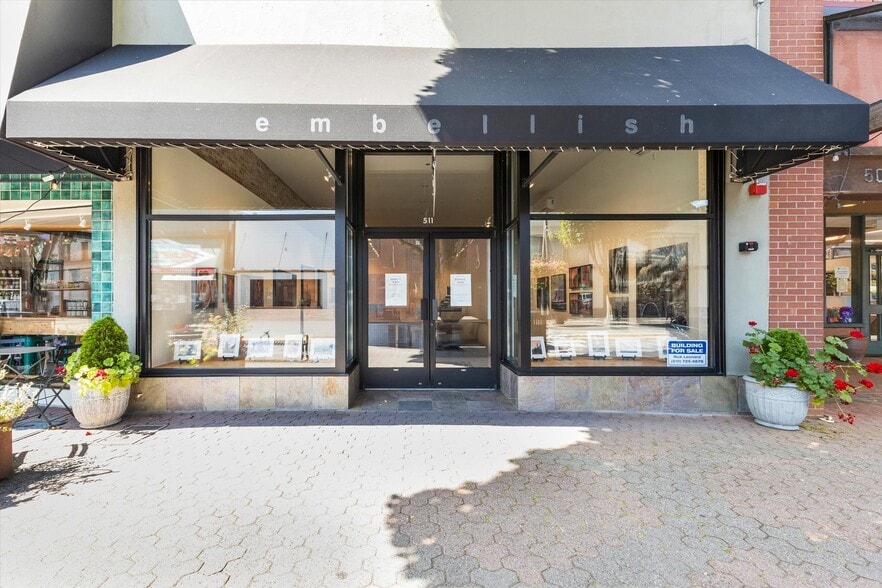Primary Photo Of 511 S 1st St, Mount Vernon Storefront For Sale