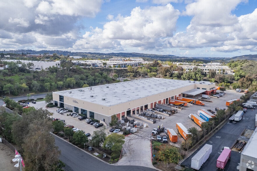More Photos Of 13026 Stowe Dr, Poway Warehouse For Lease