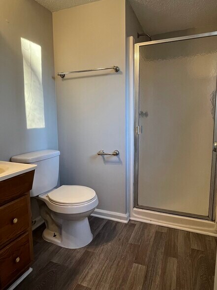 More Photos Of 1931 Mereview Ct, Charlotte Apartments For Sale