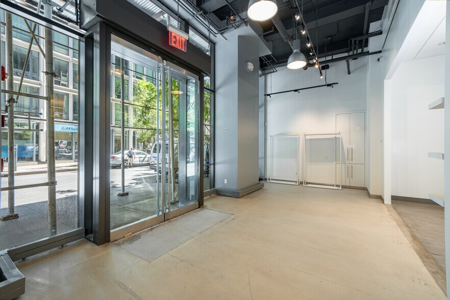 More Photos Of 140 W 22nd St, New York Apartments For Sale