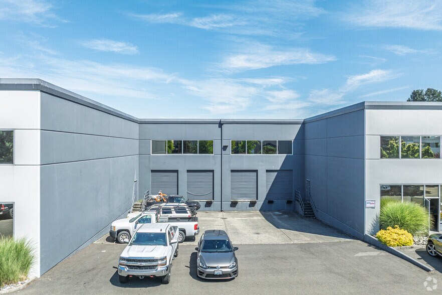 More Photos Of 4210 B St NW, Auburn Warehouse For Lease