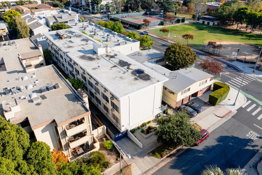 More Photos Of 160 S Michigan Ave, Pasadena Apartments For Sale