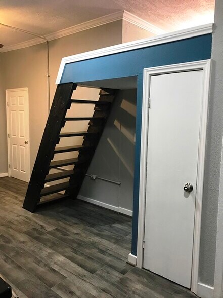 More Photos Of 3522 Sampson St, Houston Apartments For Sale