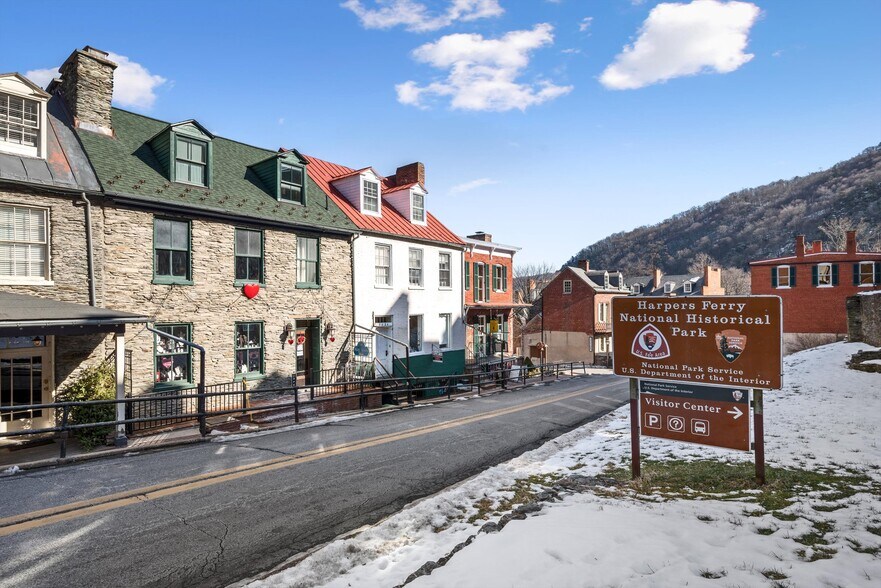 More Photos Of 170 High St / 173 Potomac St, Harpers Ferry Storefront Retail Residential For Sale