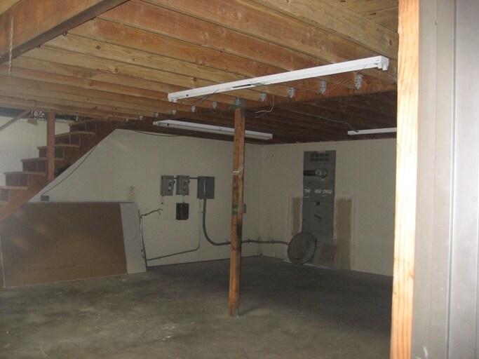 More Photos Of 9014 Benson Ave, Montclair Unknown For Lease
