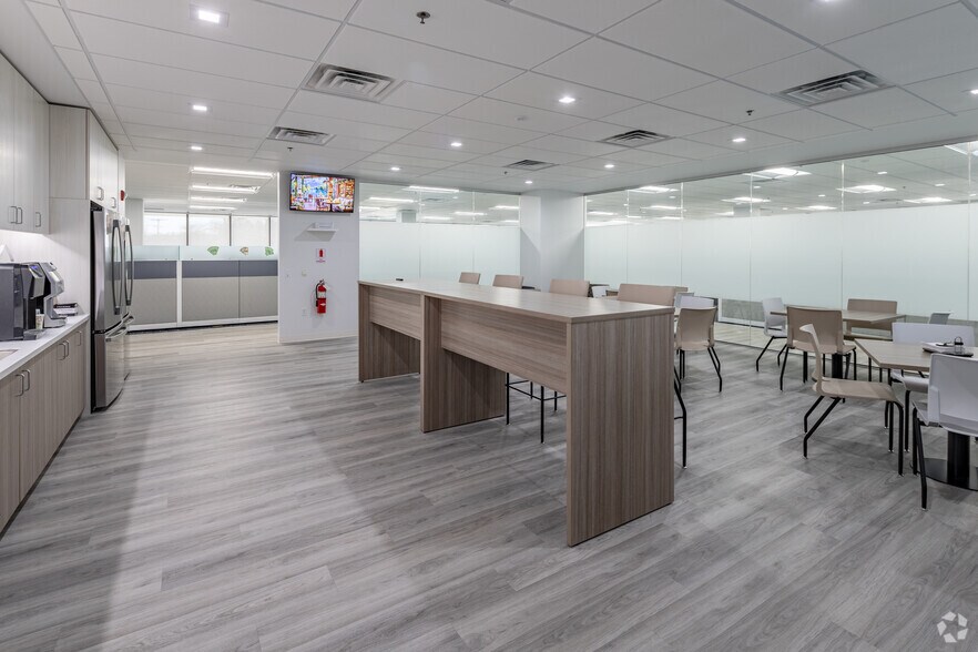 More Photos Of 600 Parsippany Rd, Parsippany Office For Sale