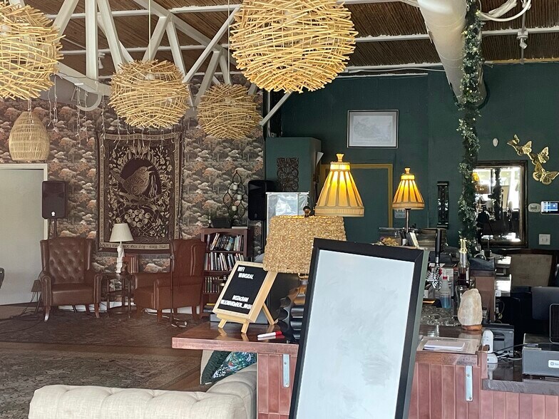 More Photos Of 1210-1218 Wedgewood Ave, Nashville Storefront Retail Office For Lease
