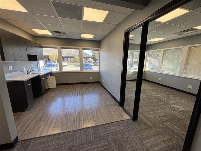 More Photos Of 520 Park Place Cir, Mishawaka Unknown For Lease