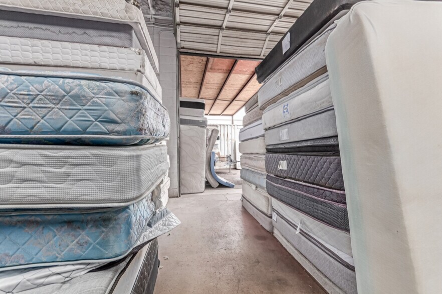 More Photos Of 6016 N 57th Ave, Glendale Warehouse For Sale