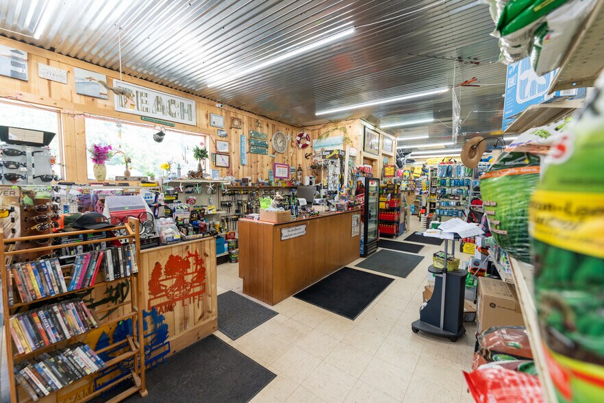 More Photos Of 7861 Mystic Lake Dr, Lake Storefront For Sale