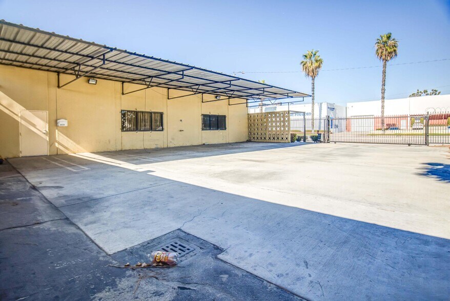 More Photos Of 6820-6830 E Washington Blvd, Commerce Refrigeration Cold Storage For Lease