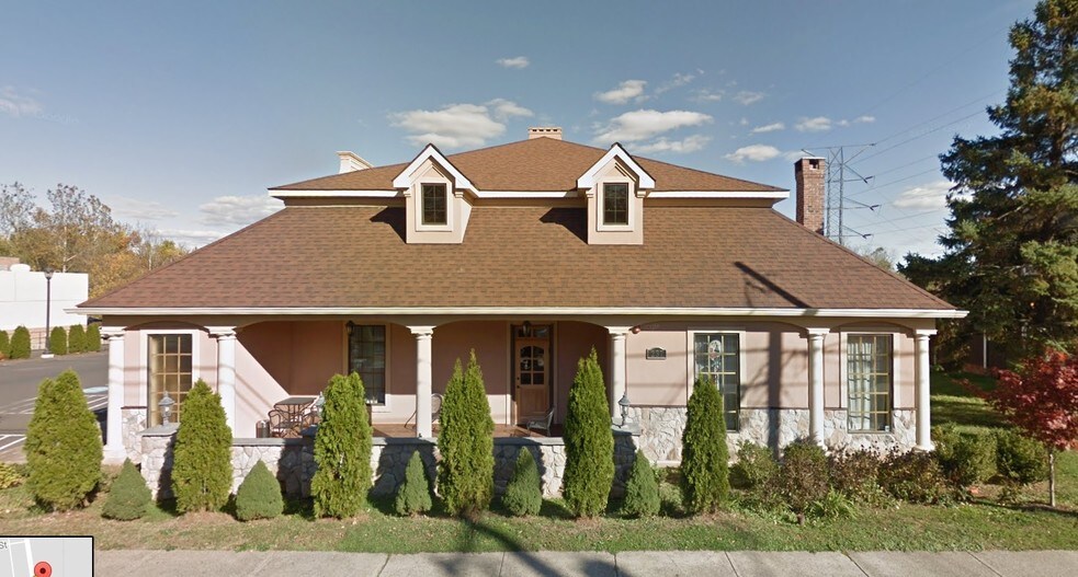 More Photos Of 237 New Britain Rd, Berlin Restaurant For Sale