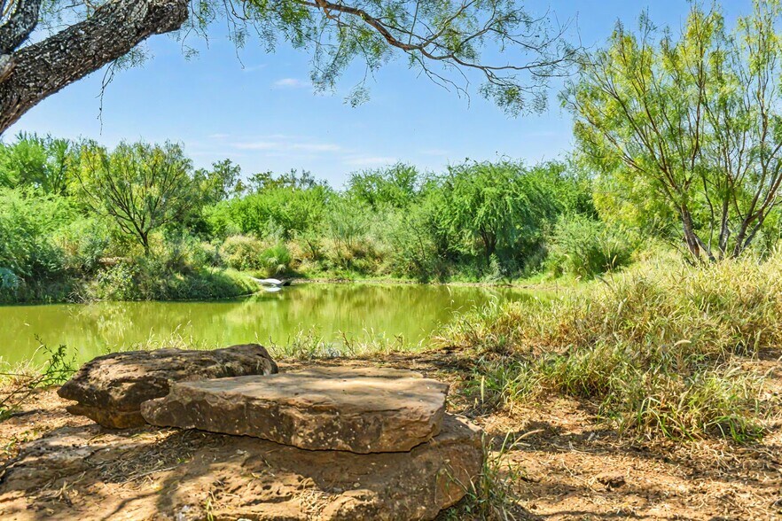 More Photos Of 20788 Us Highway 83 N, Laredo Land For Sale