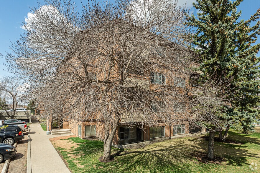 More Photos Of , Edmonton Multifamily For Sale