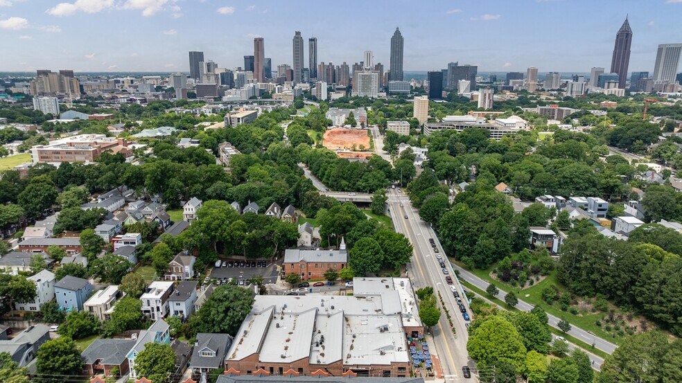 More Photos Of 655 Highland Ave NE, Atlanta Freestanding For Lease