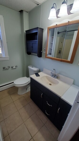 More Photos Of 43 Baptist St, Swansea Apartments For Sale