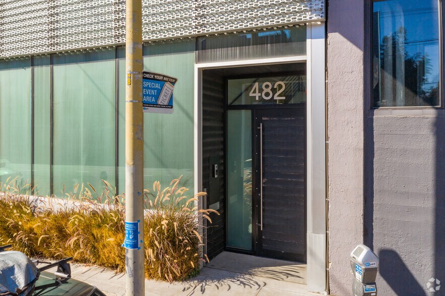 More Photos Of 482-486 Bryant St, San Francisco Research And Development For Lease