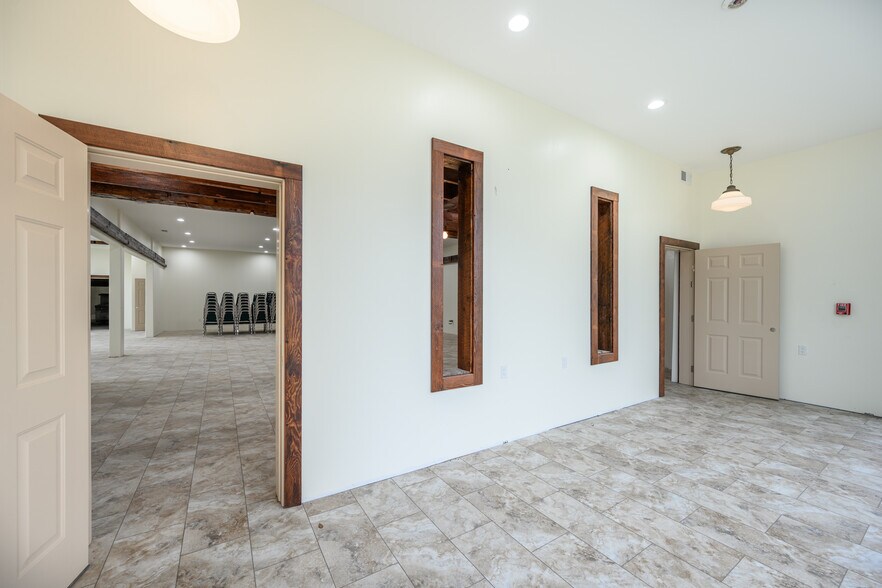 More Photos Of 205 Sixth St, Amity Religious Facility For Sale