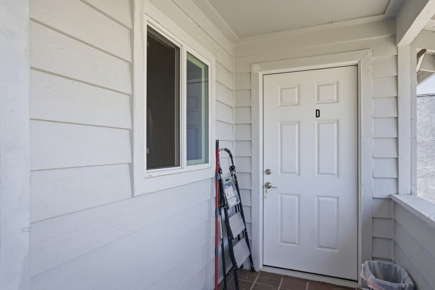 More Photos Of 2131 10th St, Los Osos General Retail For Sale