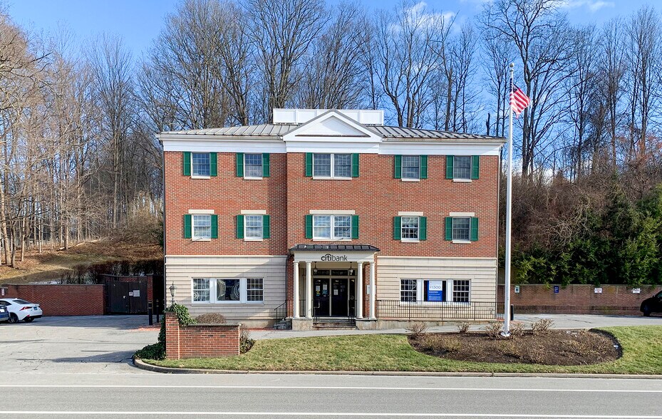 Primary Photo Of 332 Route 100, Somers Township Office For Sale