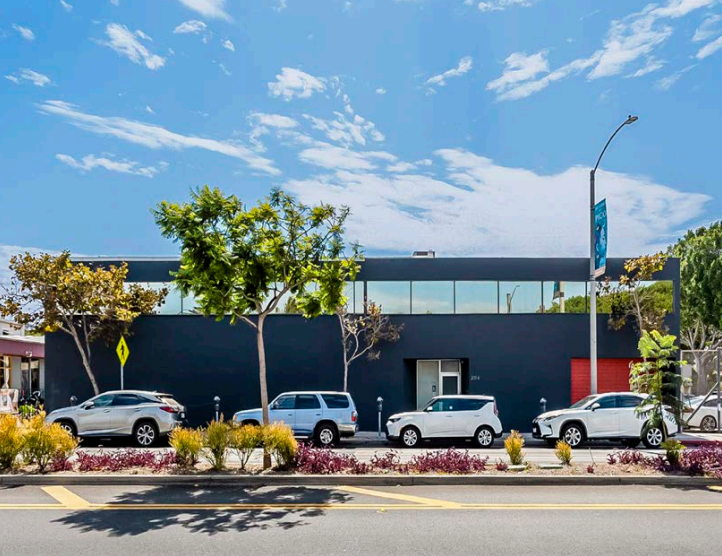 Primary Photo Of 2108-2116 Pico Blvd, Santa Monica Loft Creative Space For Lease