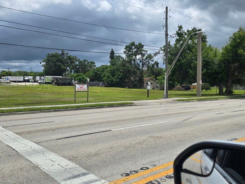More Photos Of 110 1st Eloise Ct, Winter Haven Land For Lease