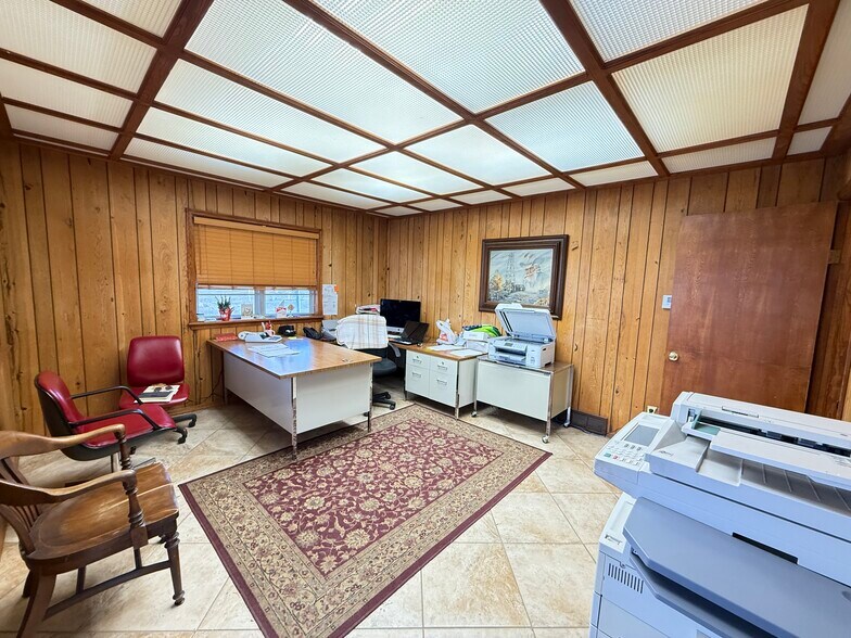 More Photos Of 12525 Old Highway 99, Seminole Warehouse For Sale