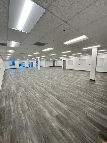 More Photos Of 7050 W State Road 84, Davie Unknown For Lease